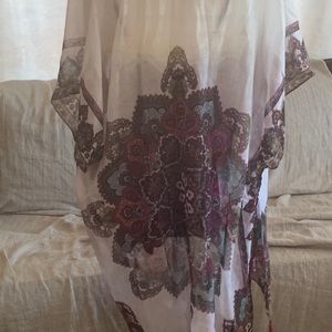 Woven Heart Other - Beautiful Cream & Purple Kimono Woven Heart Other - Beautiful Cream & Purple Kimono